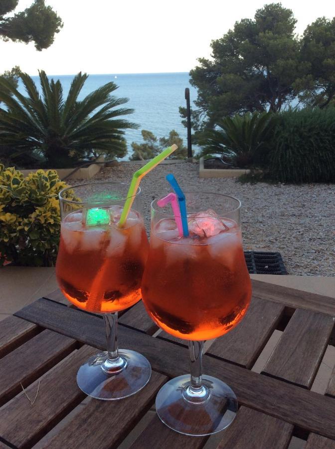 Les Bruyeres Bed and Breakfast Saint-Mandrier-sur-Mer Eksteriør billede